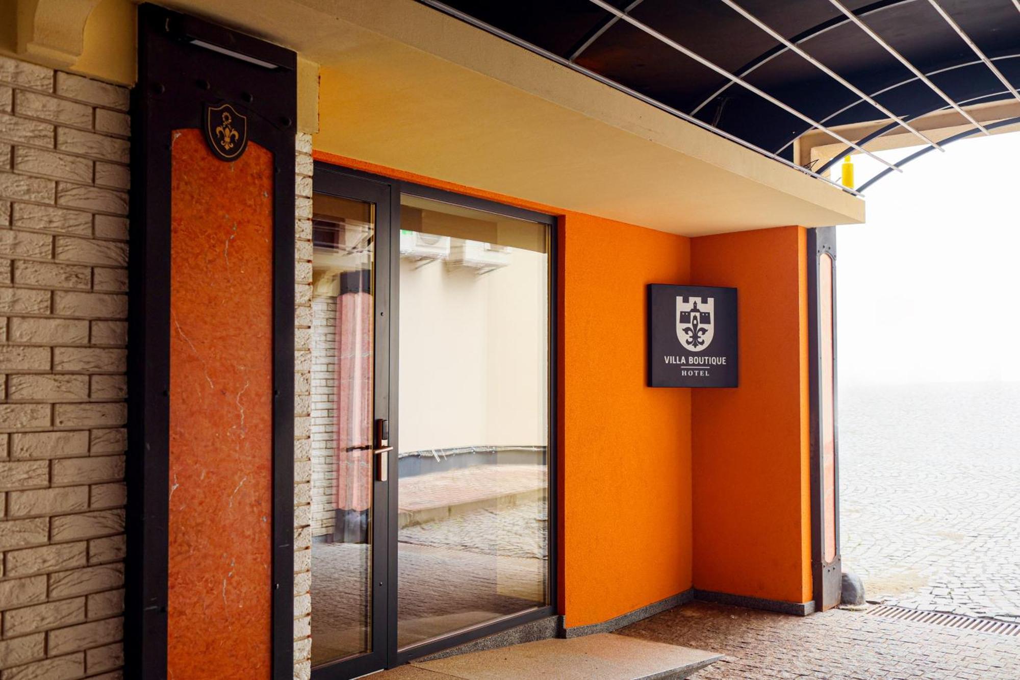 Villa Boutique Hotel Mukacheve Exterior photo